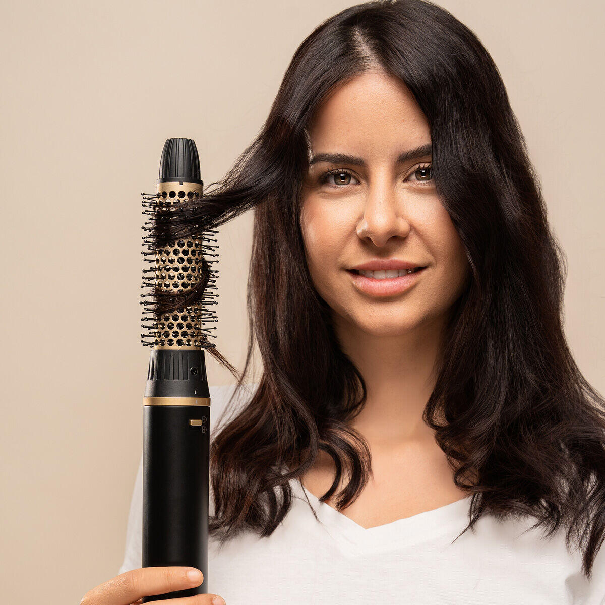 Cepillo de Aire Secador y Moldeador Multifunción Iónico con Tecnología Coanda y 7 Accesorios Wavify InnovaGoods